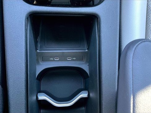 Used 2021 Volkswagen ID.4 Pro S w/ ID.4 Protection Package image 32