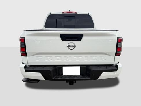 New 2026 Nissan Frontier SV w/ Tow Package RWD image 4