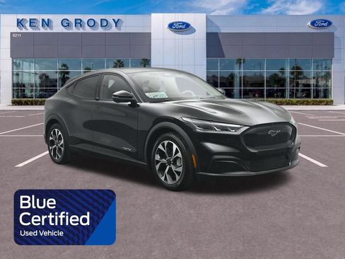 Certified 2025 Ford Mustang Mach-E Select RWD image 1