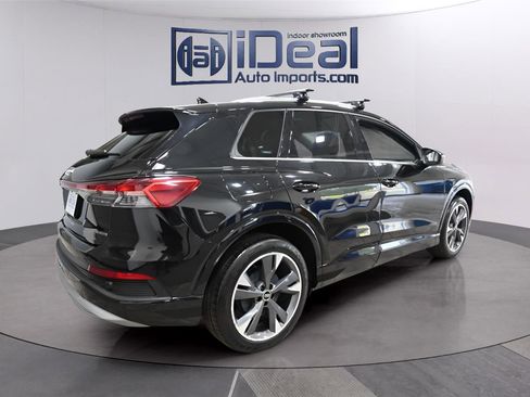 Used 2022 Audi Q4 e-tron Premium image 5