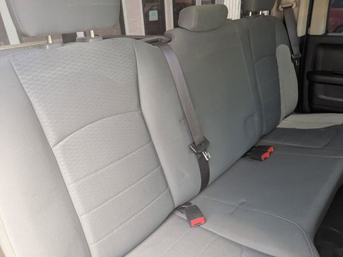 Used 2017 RAM 1500 Express AWD/4WD image 17