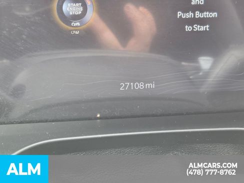 Used 2025 Jeep Grand Cherokee Altitude AWD/4WD image 27