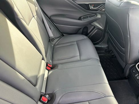 Used 2025 Subaru Outback Limited w/ Popular Package #2 image 19