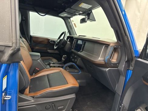 Used 2023 Ford Bronco Outer Banks AWD/4WD image 16