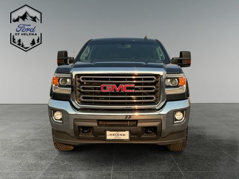 Used 2017 GMC Sierra 2500 SLE w/ HD SLE Preferred Plus Package AWD/4WD image 8