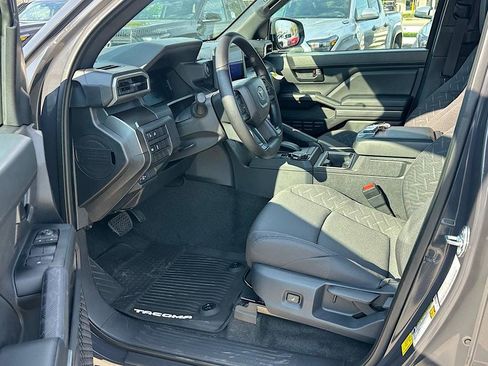 New 2026 Toyota Tacoma SR5 AWD/4WD image 7