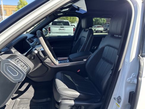 Used 2020 Land Rover Range Rover Sport HST AWD/4WD image 10
