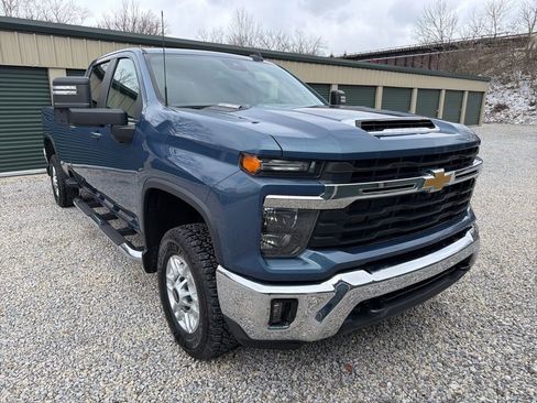 Used 2024 Chevrolet Silverado 2500 LT w/ All Star Edition AWD/4WD image 10