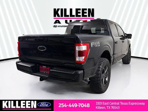 Used 2021 Ford F150 Lariat w/ Equipment Group 502A High AWD/4WD image 9