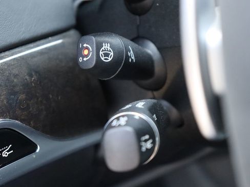 Used 2015 Mercedes-Benz S 63 AMG 4MATIC Sedan w/ Driver Assistance Package image 88