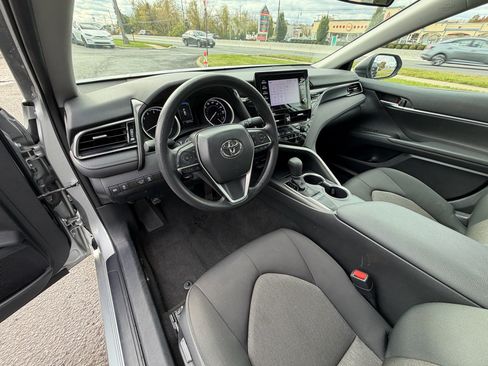 Used 2024 Toyota Camry LE image 16