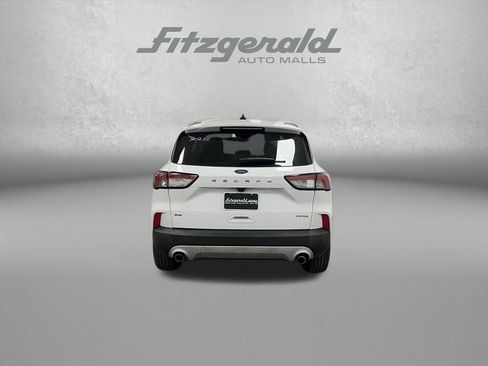 Used 2022 Ford Escape SE image 4