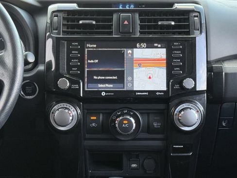 Used 2021 Toyota 4Runner Venture image 16