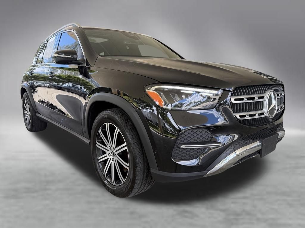 Used 2025 Mercedes-Benz GLE 350 4MATIC image 2