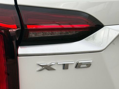 Used 2023 Cadillac XT6 Luxury FWD image 10