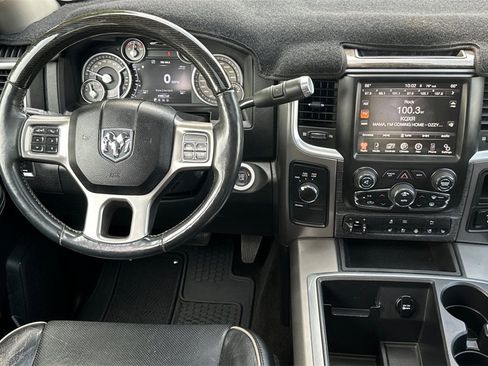Used 2014 RAM 3500 Laramie Longhorn image 15