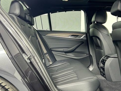 Used 2023 BMW 530i xDrive w/ M Sport Package image 14