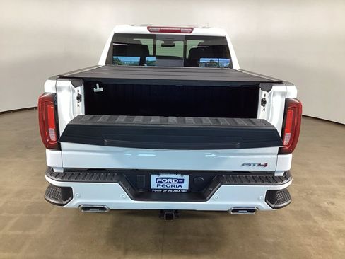 Used 2025 GMC Sierra 1500 AT4 w/ AT4 Preferred Package AWD/4WD image 13