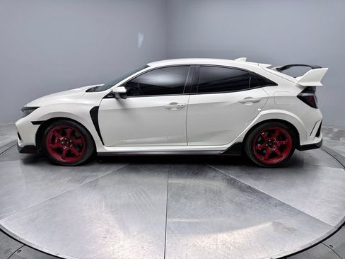 Used 2019 Honda Civic Type R image 8