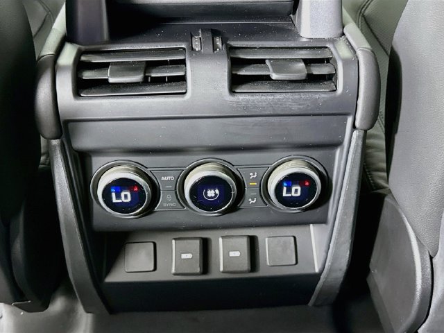 Certified 2024 Land Rover Defender 110 S AWD/4WD image 27