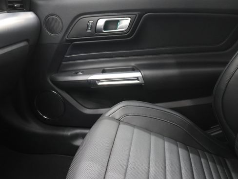 Used 2019 Ford Mustang Bullitt w/ Bullitt Electronics Package RWD image 13