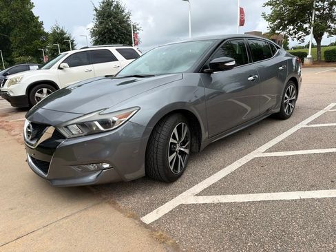 Used 2017 Nissan Maxima 3.5 SV FWD image 1