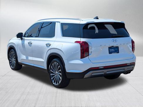 Certified 2023 Hyundai Palisade Limited w/ Cargo Package AWD/4WD image 5
