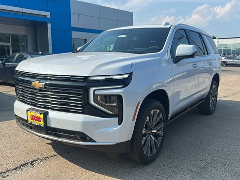 New 2026 Chevrolet Tahoe High Country AWD/4WD image 4