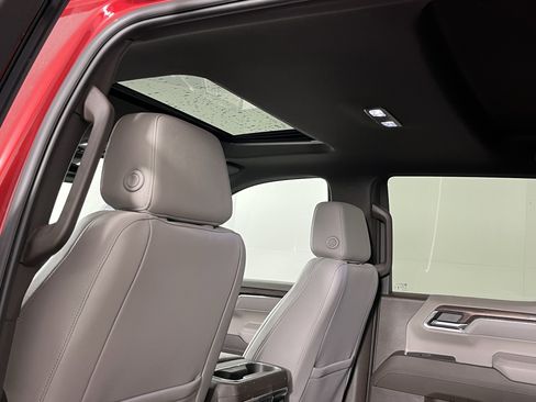 Used 2024 GMC Sierra 1500 SLT w/ SLT Premium Plus Package image 15