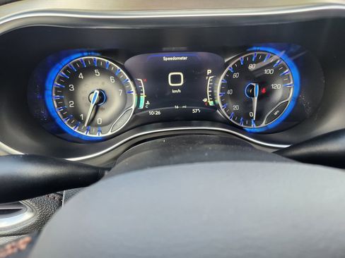 New 2026 Chrysler Pacifica Pinnacle image 15