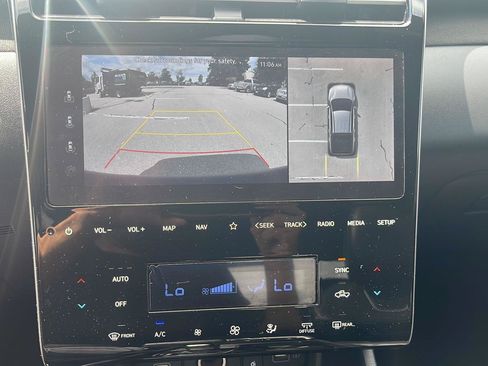 Certified 2023 Hyundai Santa Cruz Limited w/ Launch Package AWD/4WD image 30