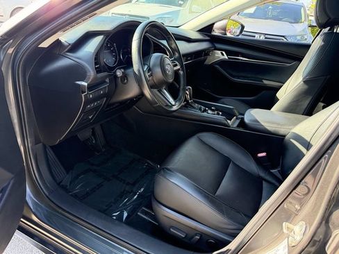 Used 2021 MAZDA MAZDA3 s FWD image 12