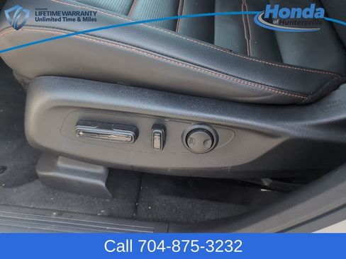 Used 2025 Honda CR-V Sport-L image 21