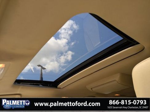 Used 2016 Toyota Highlander XLE image 21