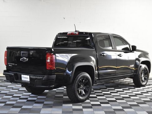 Used 2018 Chevrolet Colorado Z71 w/ Z71 Midnight Edition image 6