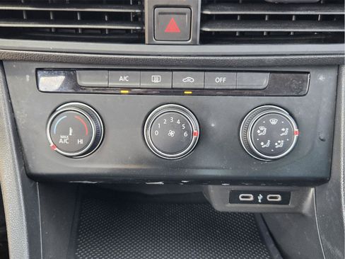 Used 2022 Volkswagen Jetta S FWD image 17
