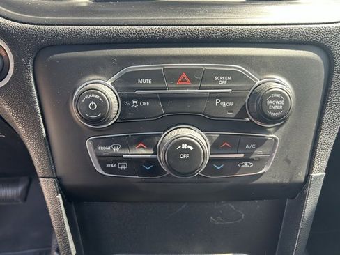 Used 2019 Dodge Charger Police image 13