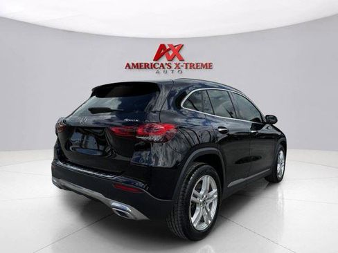 Used 2021 Mercedes-Benz GLA 250 4MATIC w/ Premium Package image 5