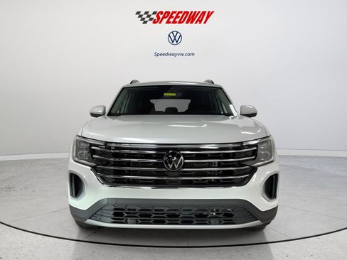 New 2026 Volkswagen Atlas SE FWD image 2