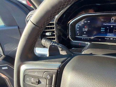 Used 2024 Chevrolet Silverado 1500 LTZ AWD/4WD image 18