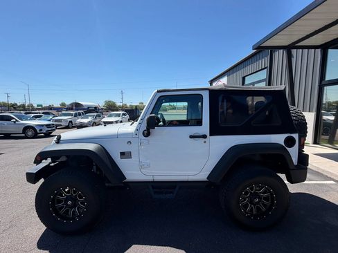 Used 2016 Jeep Wrangler Sport w/ Trailer Tow Group AWD/4WD image 4