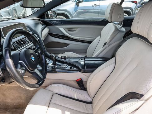 Used 2018 BMW 650i Convertible RWD image 19