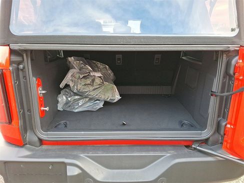 Used 2023 Ford Bronco Outer Banks image 30