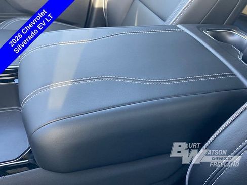 New 2026 Chevrolet Silverado EV LT image 25