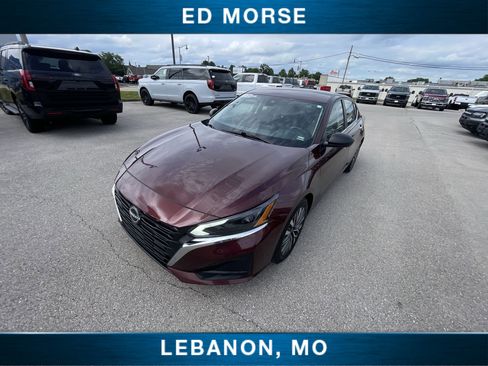 Used 2024 Nissan Altima 2.5 SV FWD image 19