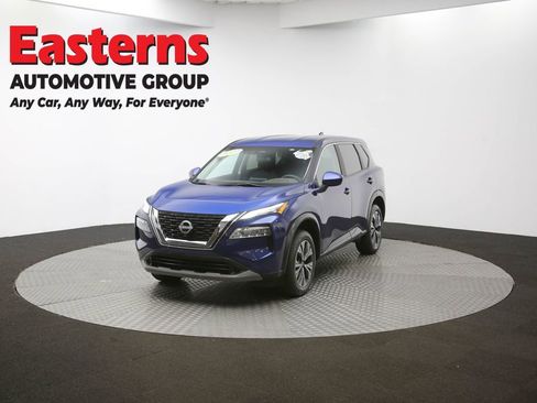 Used 2023 Nissan Rogue SV image 53