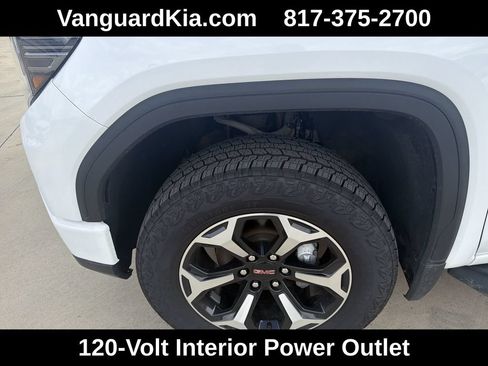 Used 2024 GMC Sierra 1500 AT4 w/ Technology Package AWD/4WD image 22