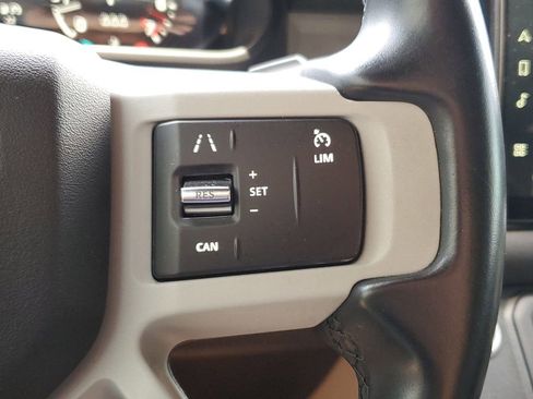 Used 2022 Land Rover Defender 110 S AWD/4WD image 25