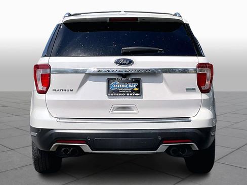 Used 2018 Ford Explorer Platinum image 5