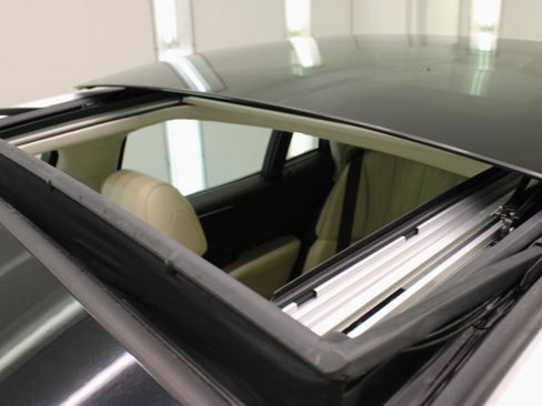 Used 2018 Lexus LS 500 w/ Luxury Package RWD image 26